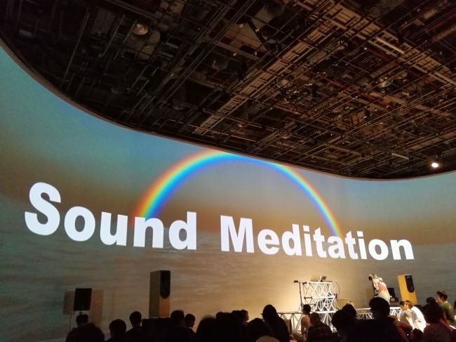 「高城剛のSOUND MEDITATION VOL.1に参加してきた【感想】」のアイキャッチ画像